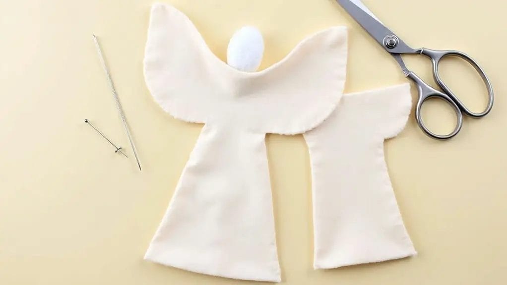 fabriquer un ange de Noël en tissu