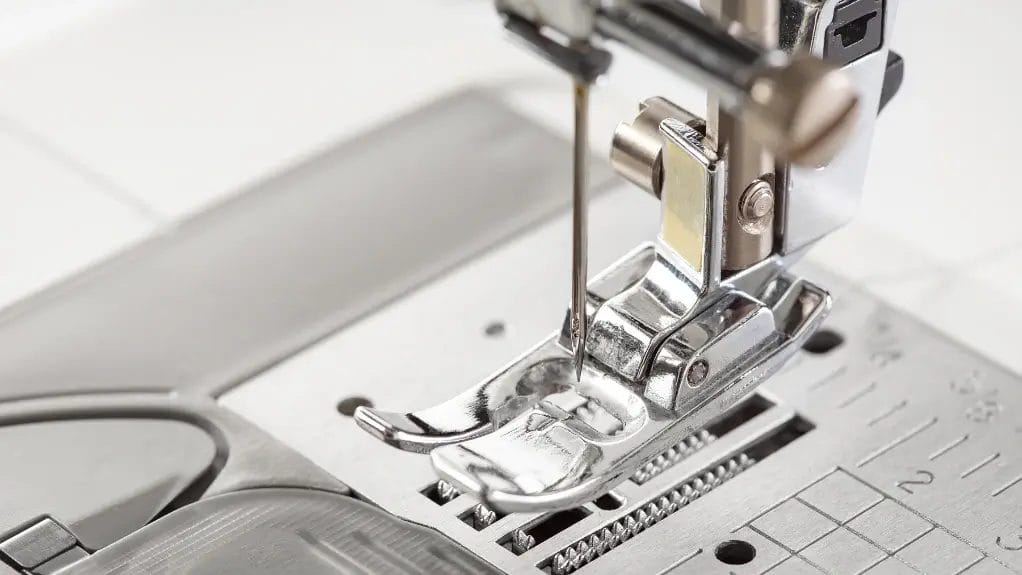 Comment empêcher le tissu jersey de rouler