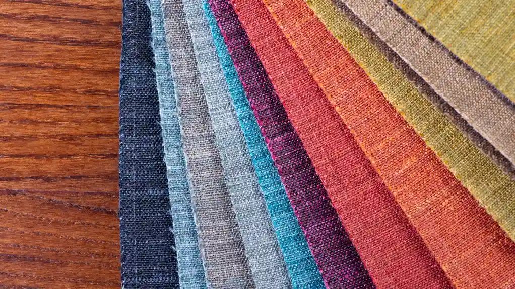 Tissu chenille définition