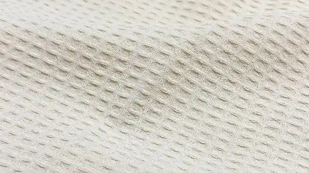 Tissu gaufré définition : texture, fabrication et usages essentiels