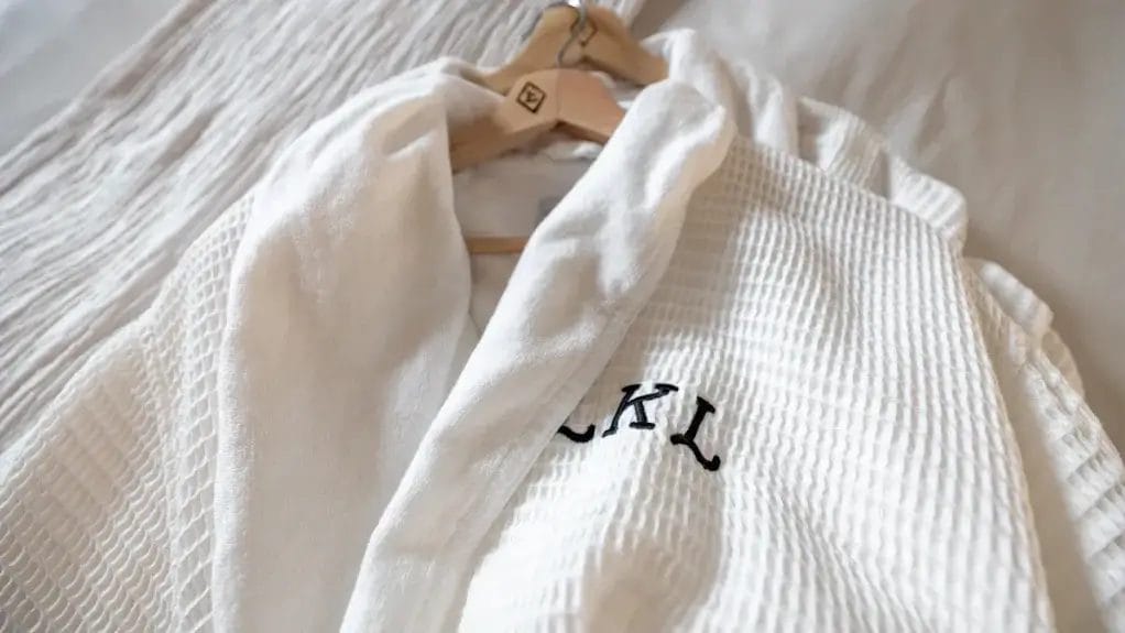 Tissu gaufré définition : texture, fabrication et usages essentiels