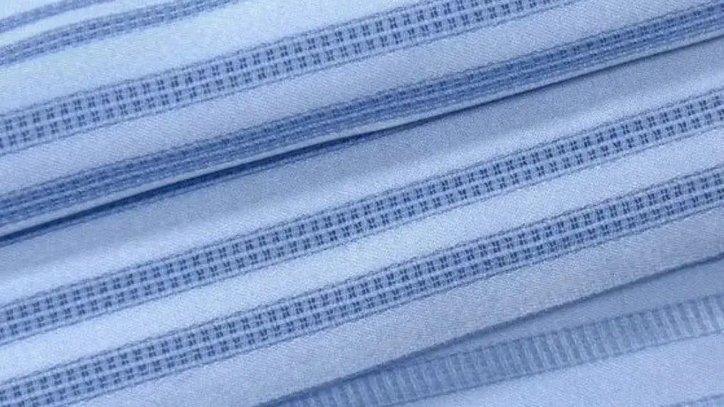 how to identify dobby weave